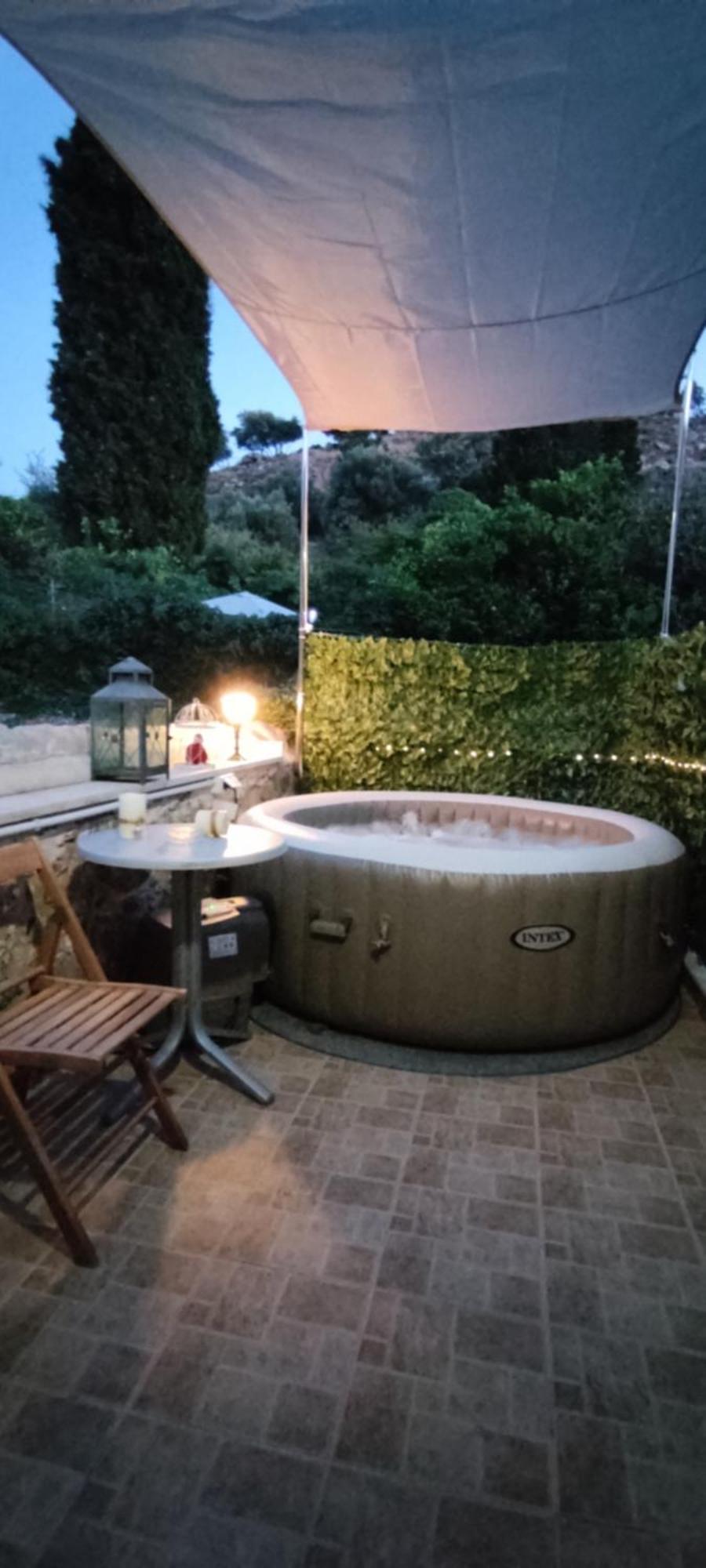 Villa Sofita With Tzakouzi Maroulás Esterno foto